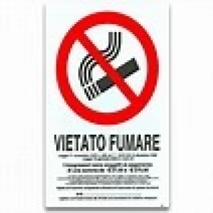 Vietato l'accesso alle persone e ai mezzi non autorizzati 27X37